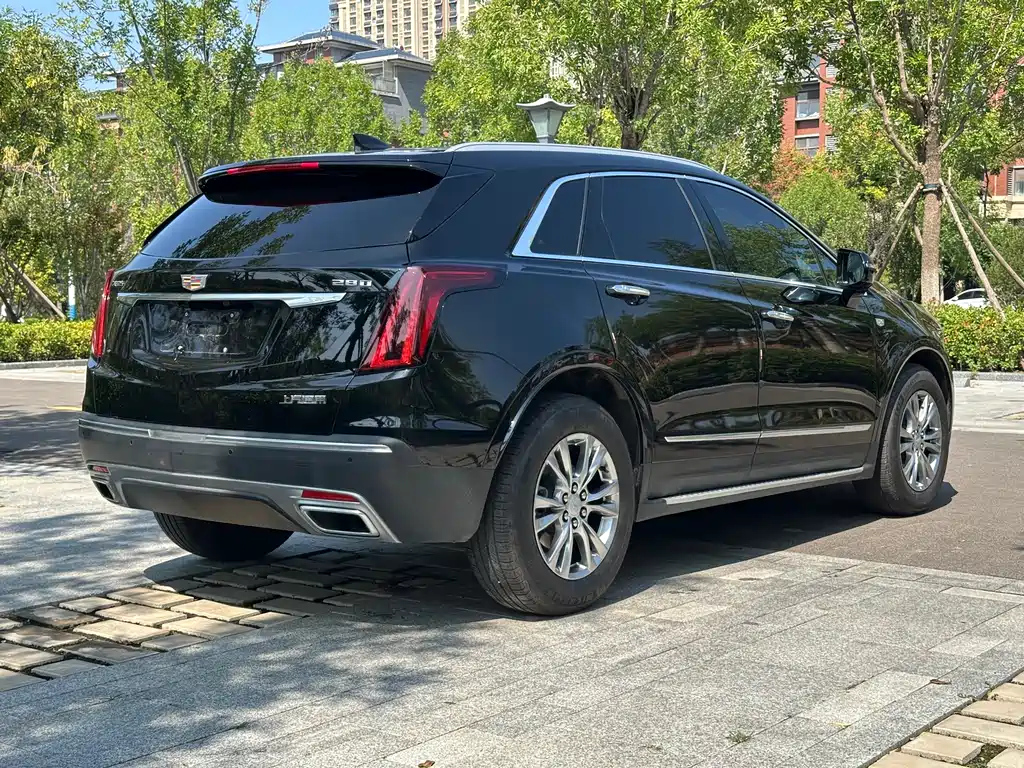 CADILLAC XT5 2020