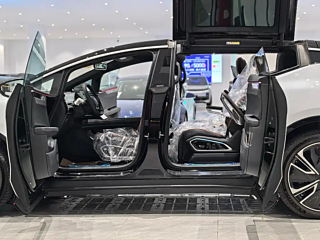 HIPHI X  2022 YEAR &#21019;&#36828; EDITION 6 SEATS &#38271; RANGE EDITIO 2022