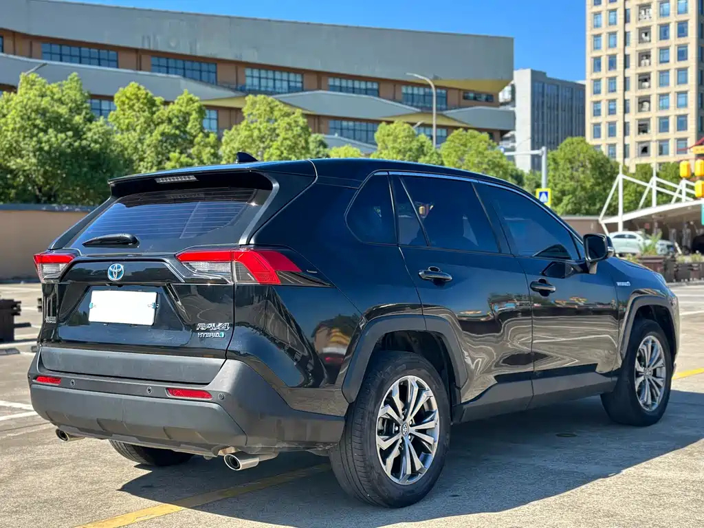 TOYOTA RAV4 RONGFANG 2024