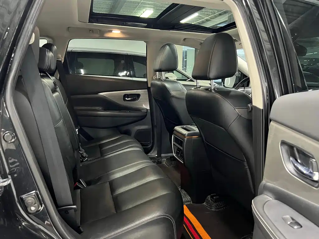 NISSAN MURANO 2019