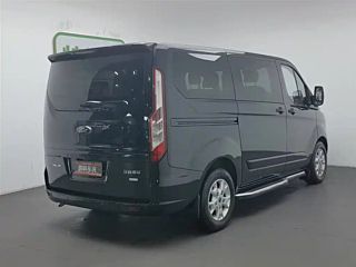 FORD TOUREO 2017