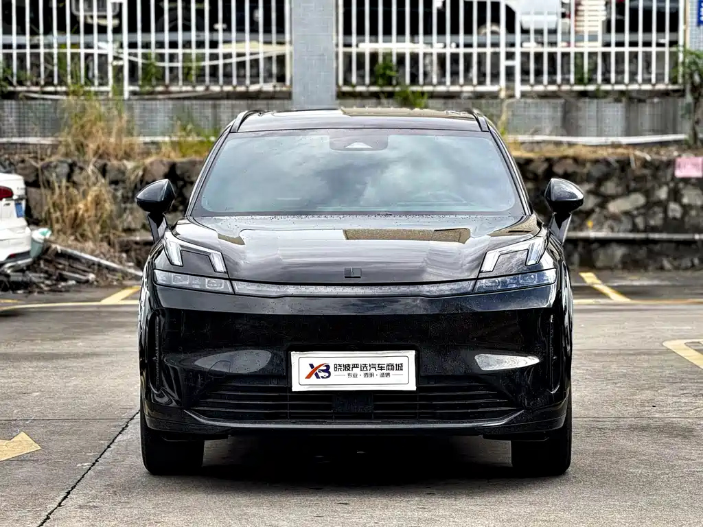 LYNK&CO 08 NEW ENERGY 2025