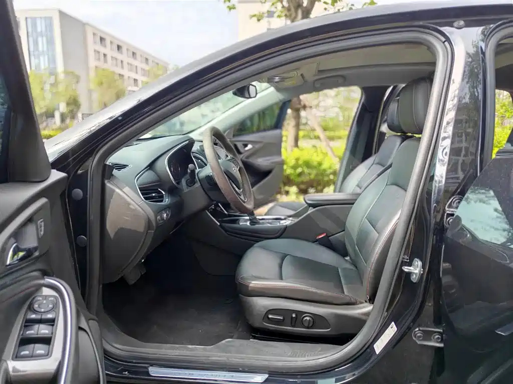 CHEVROLET MALIBU XL 2019