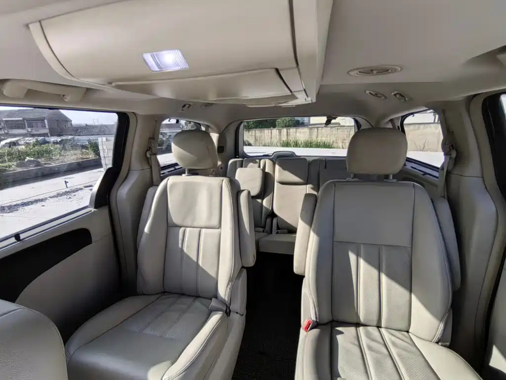 CHRYSLER BIG 捷龙 IMPORT 2015