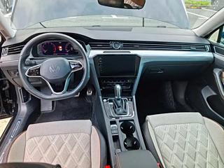 VOLKSWAGEN MAGOTAN 2023