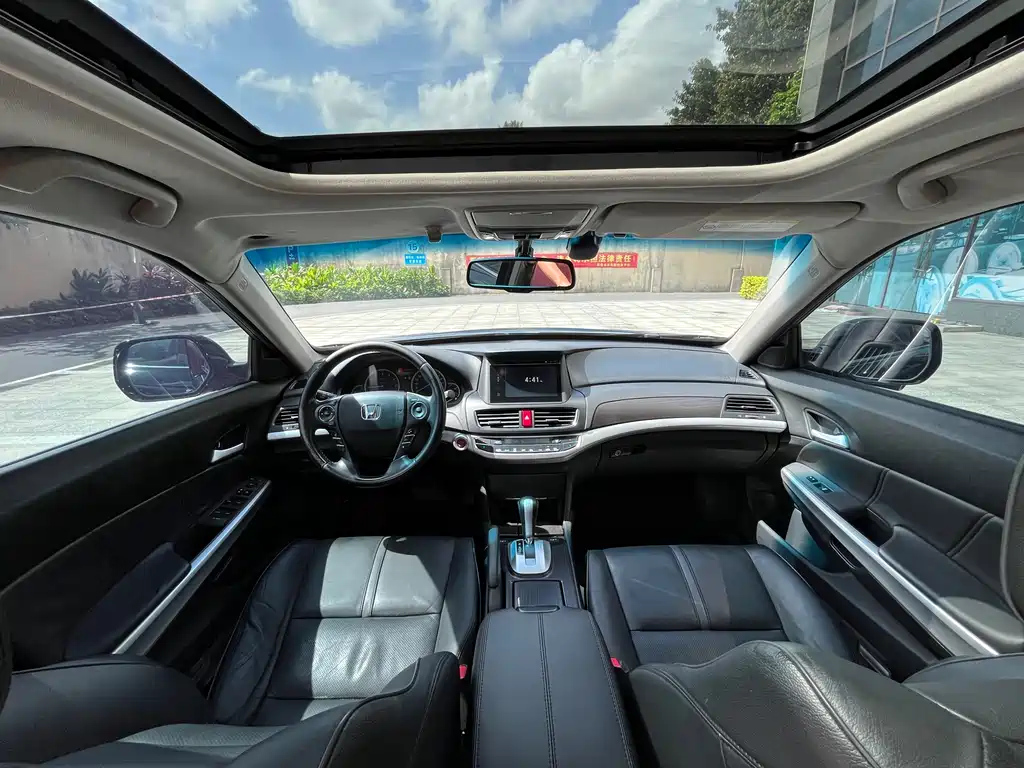 HONDA CROSSTOUR 2015