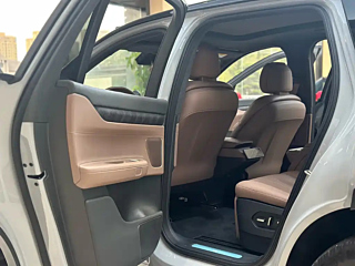 NIO ES8  2023 YEAR 75KWH  EDITION 2023