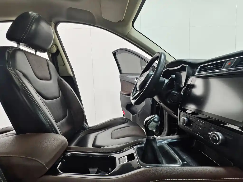 DONGFENG SCENERY 580 2016