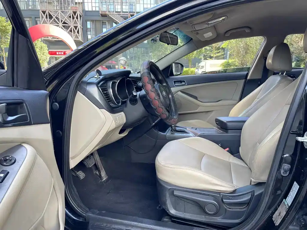 KIA K5 2016