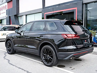 VOLKSWAGEN TOUAREG 2022 YEAR 2.0TSI NAVIGATOR EDITION 2022
