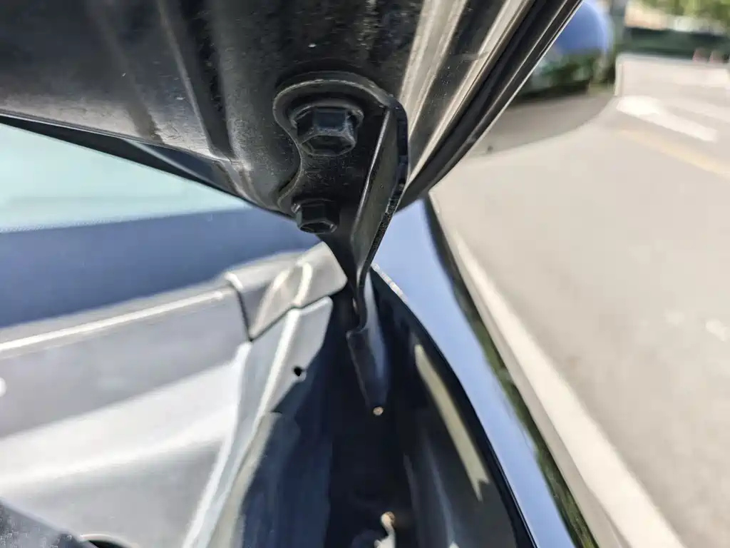 TOYOTA HIGHLANDER 2011