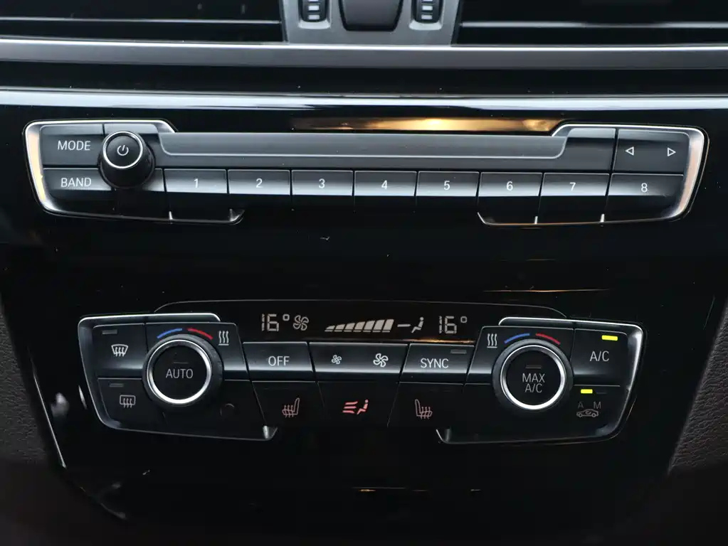 BMW X2 2021