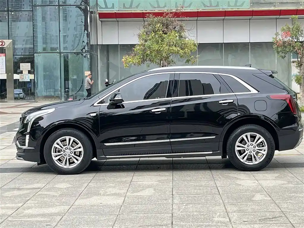 CADILLAC XT5 2022