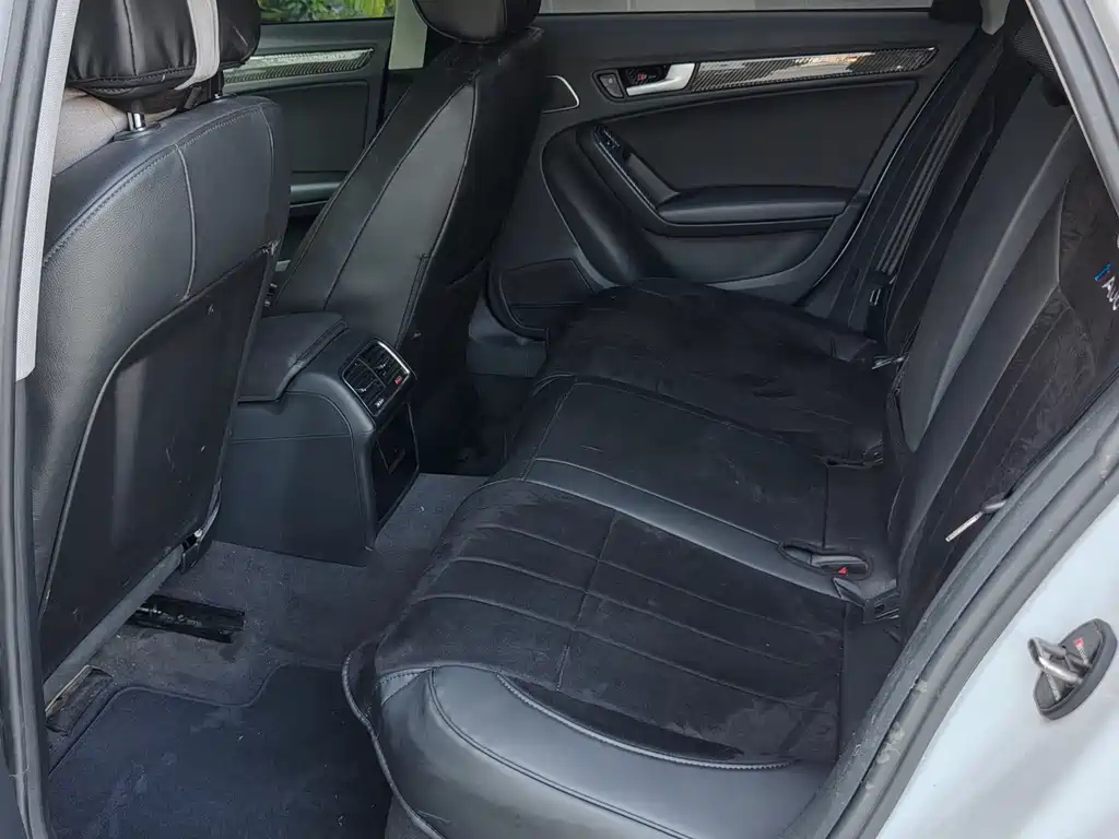 AUDI A4L 2016