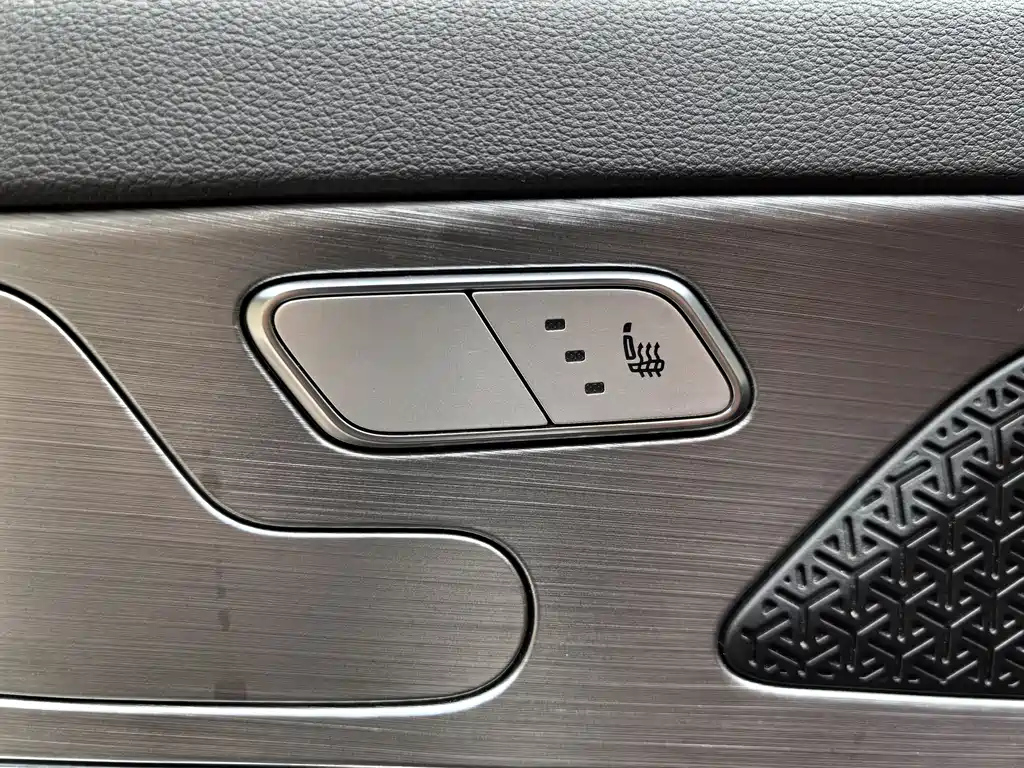 JETOUR X70 PLUS 2024