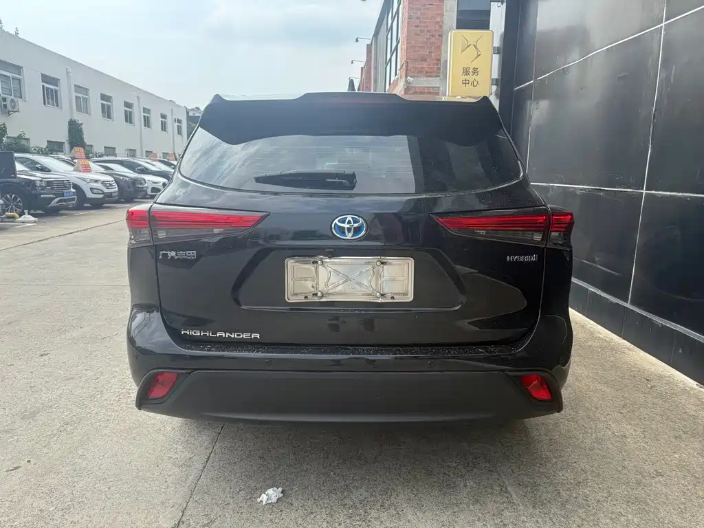TOYOTA HIGHLANDER 2022