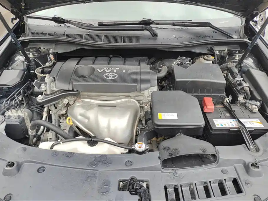 TOYOTA CAMRY 2016
