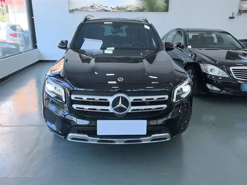 MERCEDES BENZ GLB 2022