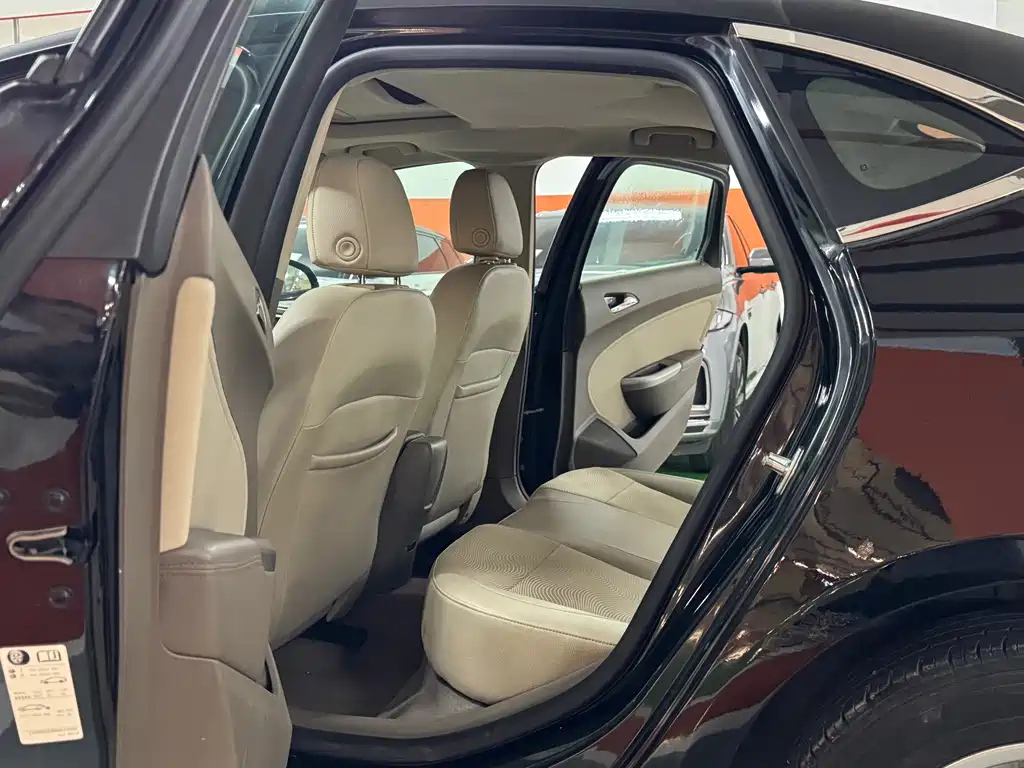 BUICK EXCELLE 2012