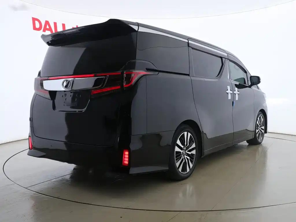 TOYOTA ALPHARD 2018