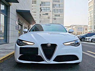 Заказать ALFAROMEO GIULIA