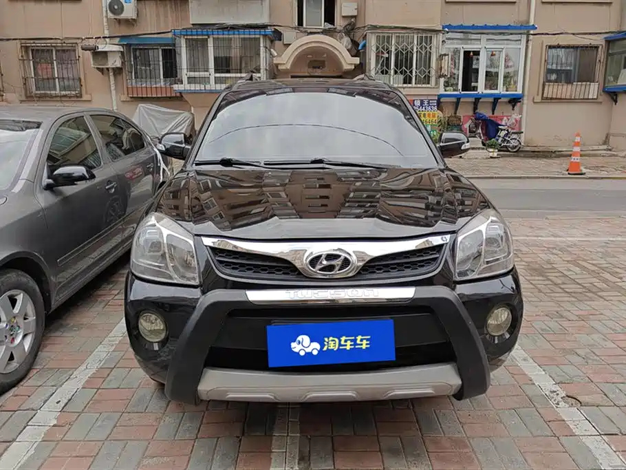 HYUNDAI TUCSON 2013