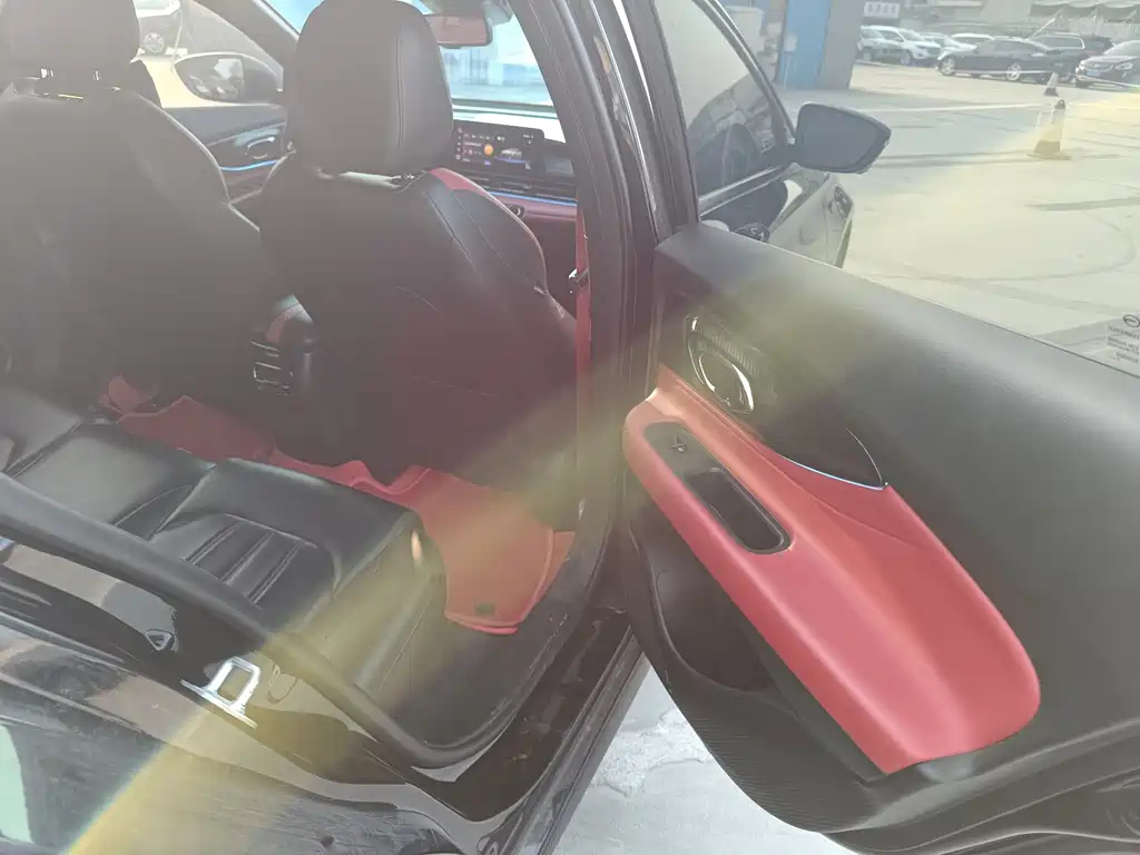 TRUMPCHI EMPOW 2021