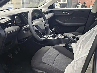 ROEWE I5  2023 YEAR 1.5L MANUAL  EDITION 2023