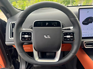 LI AUTO L9 2025 YEAR PRO INTELLIGENT EDITION 2025