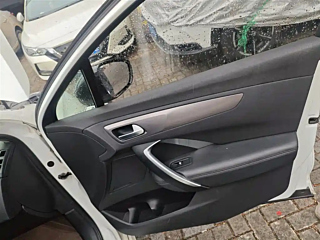 DS 5LS  2018 YEAR 30THP PREMIUM 2018