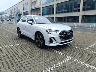 AUDI Q3  2024 YEAR 35 TFSI FASHION DYNAMIC 2024