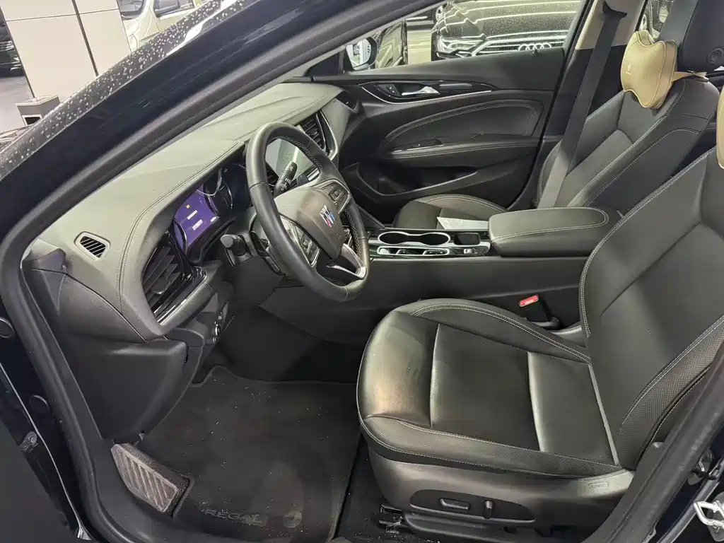 BUICK REGAL 2025