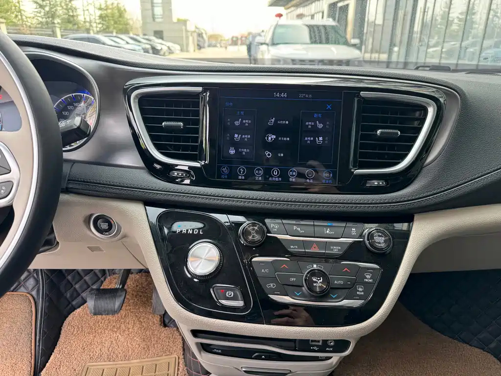 CHRYSLER BIG 捷龙 IMPORT 2018