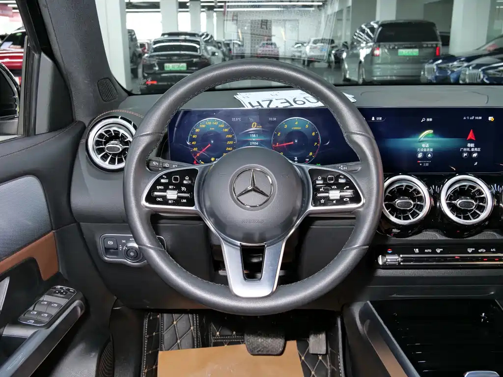 MERCEDES BENZ GLB 2022