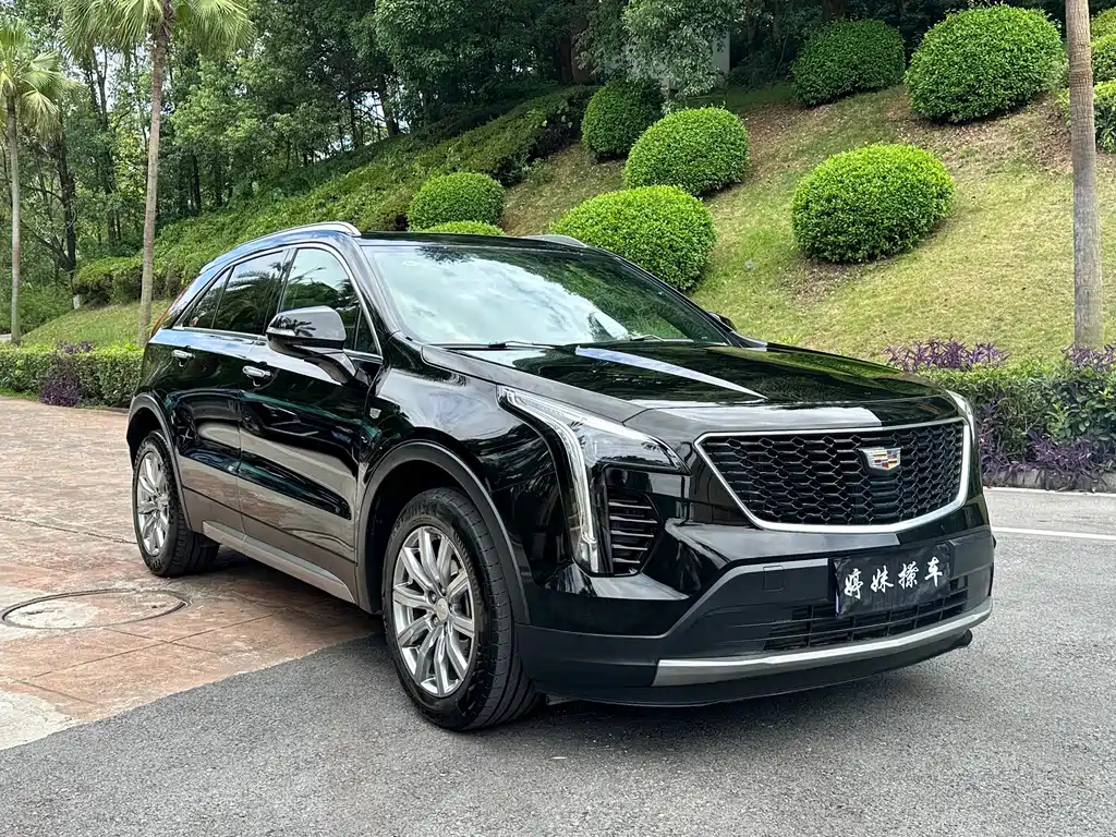 CADILLAC XT4 2021