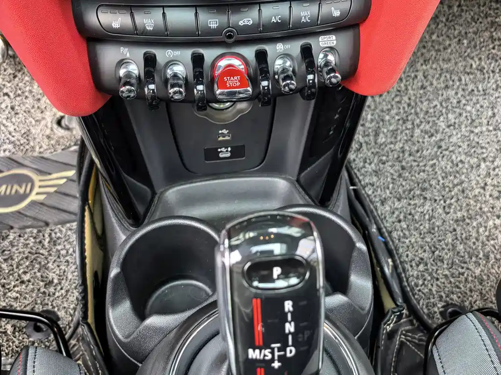 MINI JCW 2020