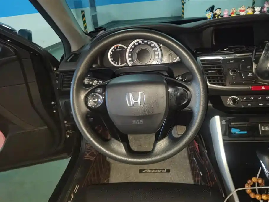 HONDA ACCORD 2018