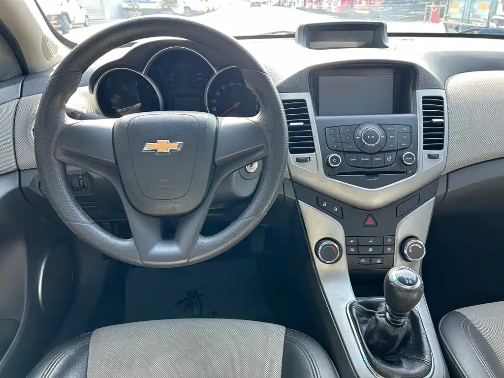 CHEVROLET CRUZE 2014