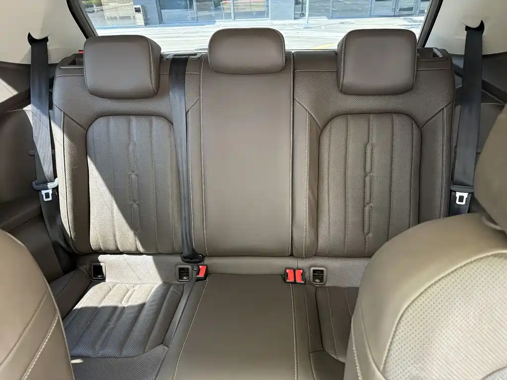 VOLKSWAGEN VILORAN 2021