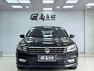 VOLKSWAGEN PASSAT 2017