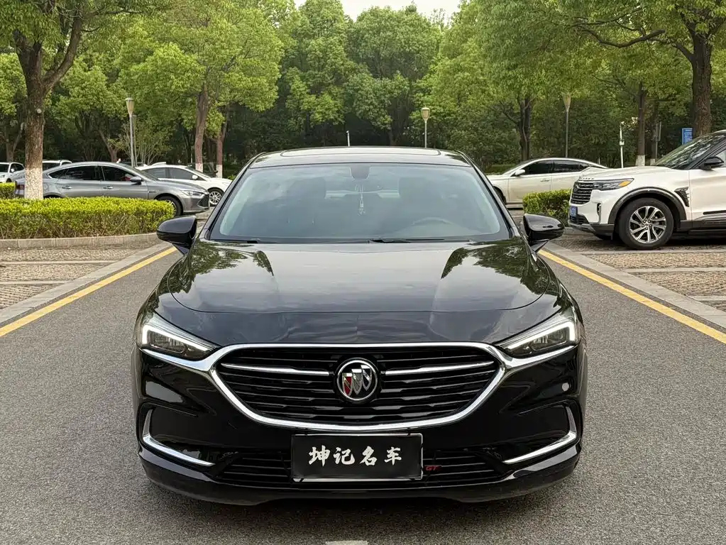 BUICK LACROSSE 2022