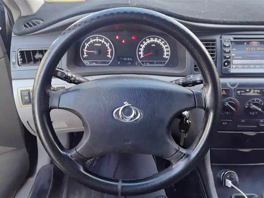 GEELY AUTO VISION 2013