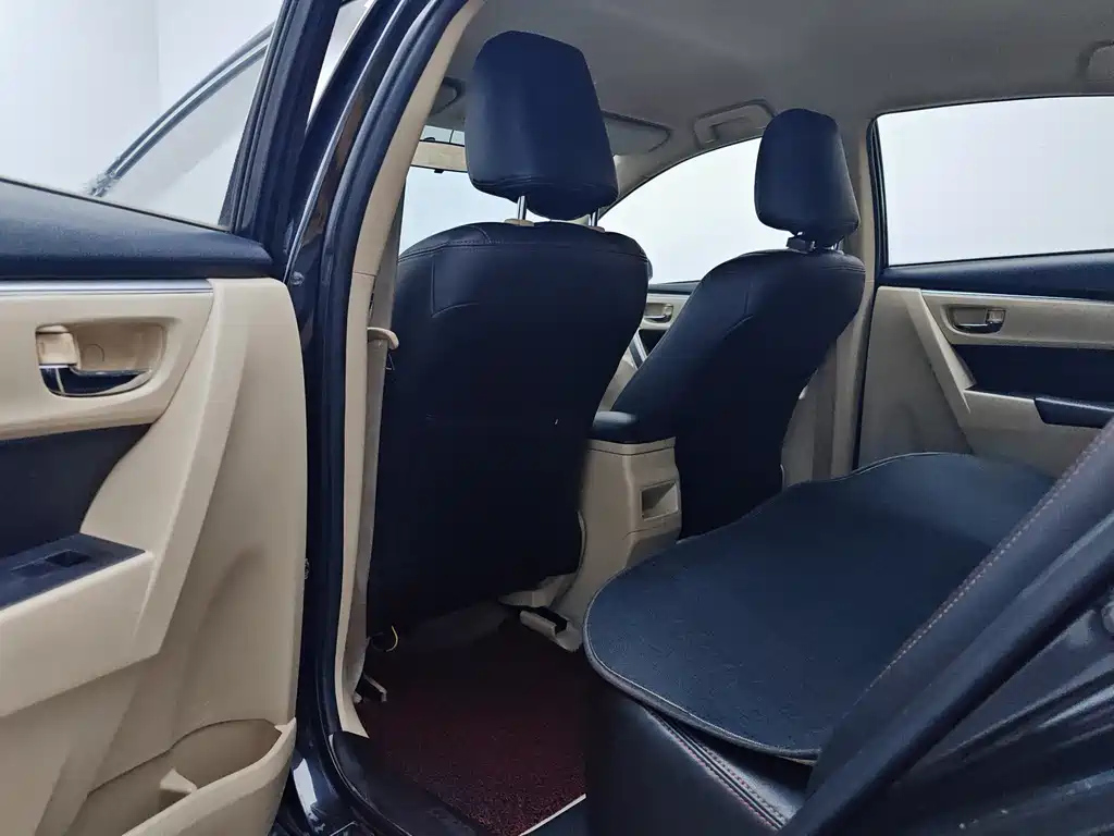 TOYOTA COROLLA 2014