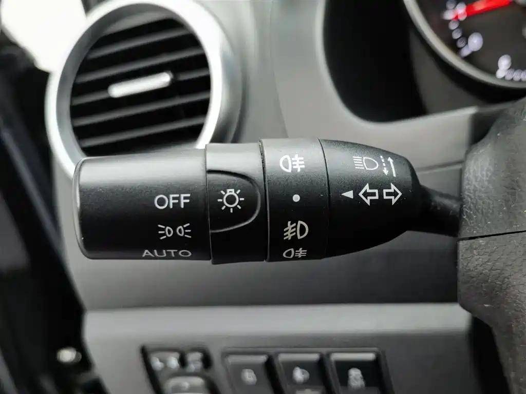 HAVAL H6 2015