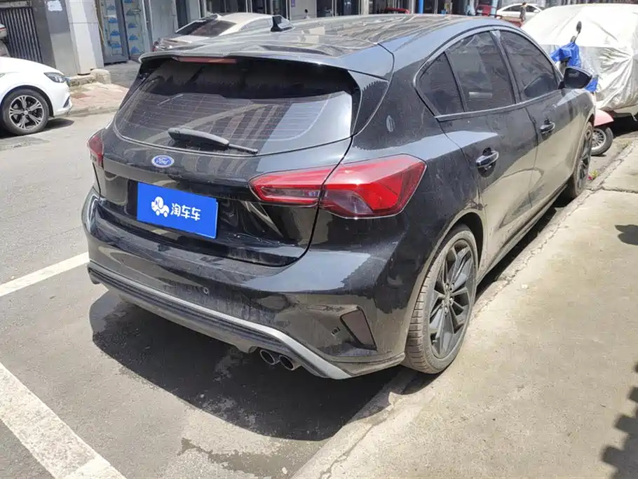 FORD FOCUS 2020