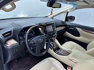 TOYOTA ALPHARD  2018 YEAR 3.5L PREMIUM EDITION 2018