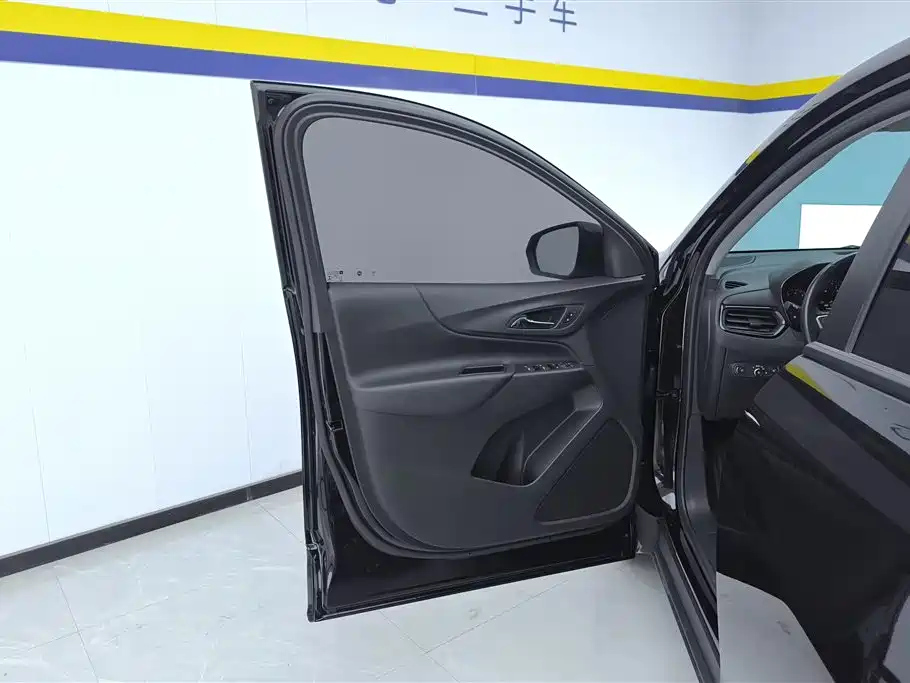 CHEVROLET EXPLORER 2022