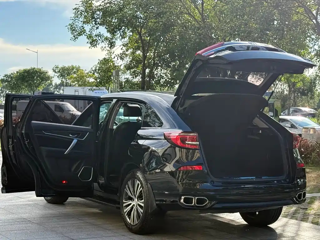 HONDA AVANCIER 2020