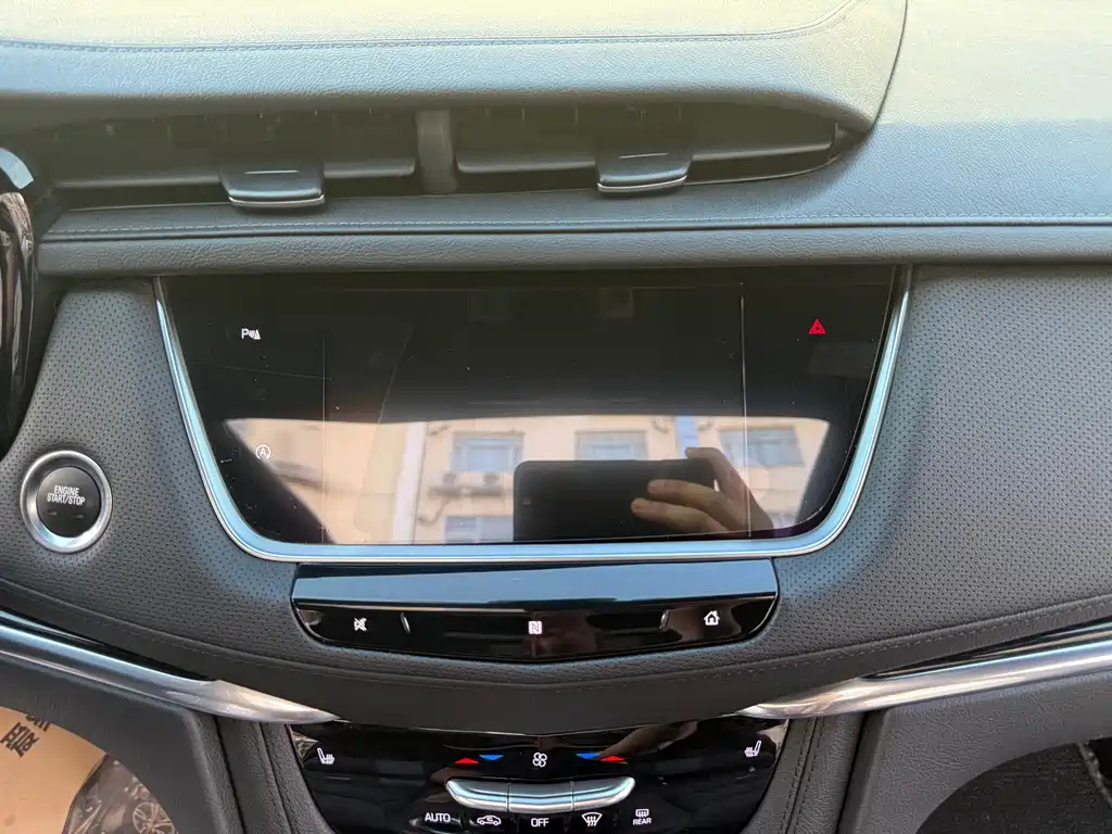 CADILLAC XT5 2020