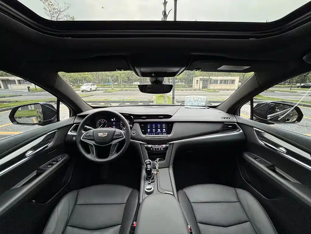 CADILLAC XT5 2020